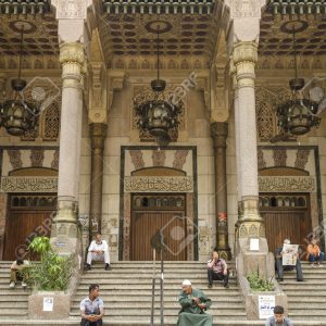 17808730-people-cairo-old-town-egypt